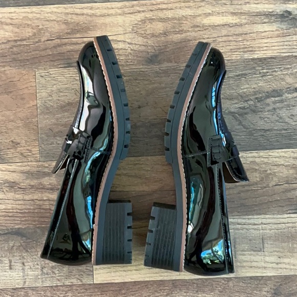 Dream Pairs Glossy Black women’s Slip-On Loafers - Picture 4 of 7